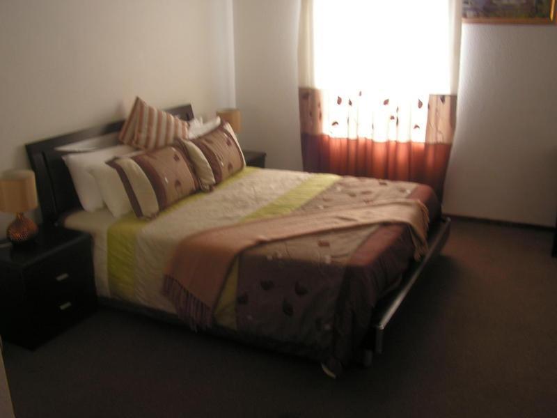 Moshitametsi Guesthouse Kempton Park Exterior photo
